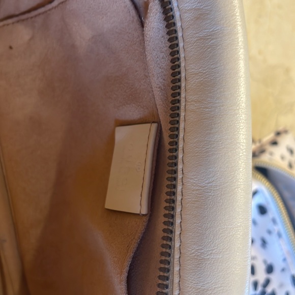 Gucci - Picture 3 of 5